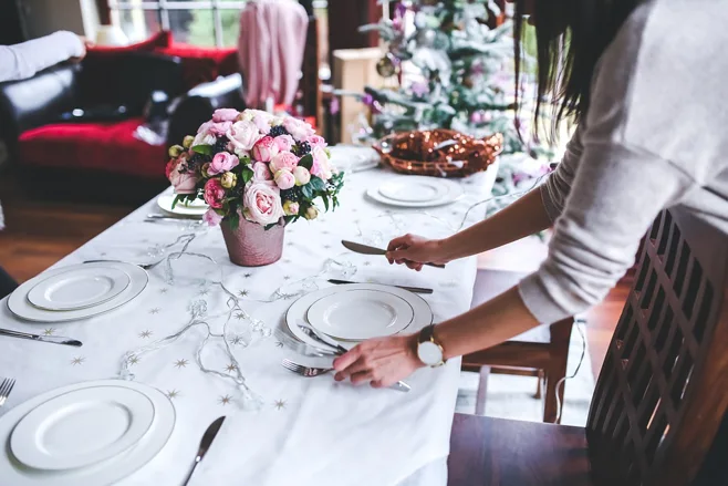 holiday table setting holiday table setting